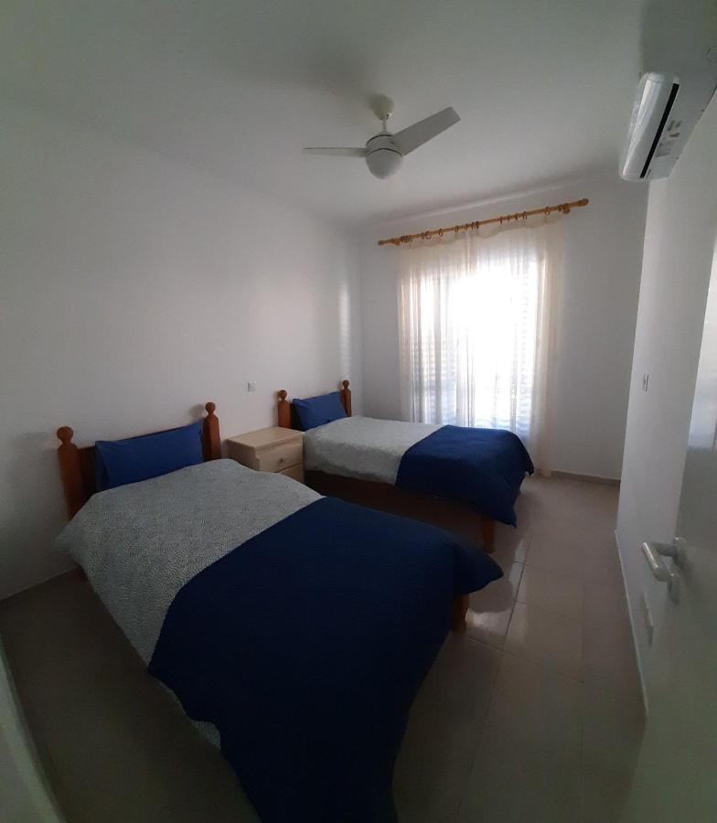 Zom Holiday Apartment 파포스 외부 사진